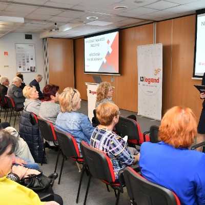 Idősek világnapja a Legrand Zrt.-nél 
